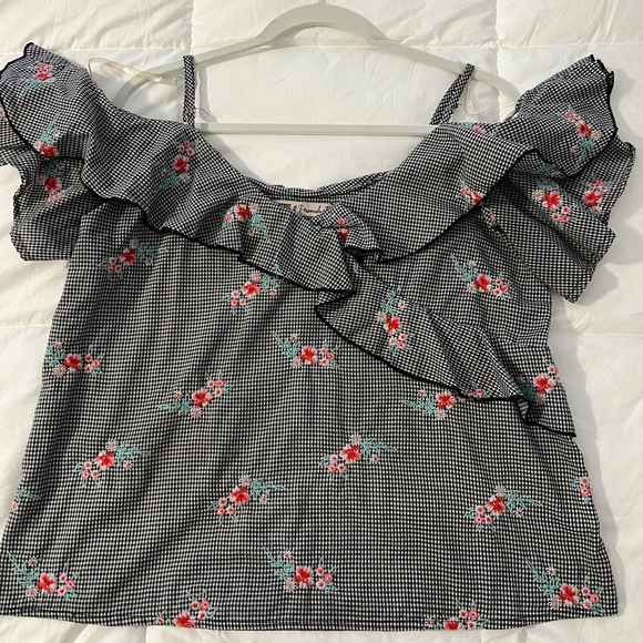 Gypsies & Moondust Juniors Blouse Ruffled Black White Gingham Off Shoulder - Picture 7 of 7